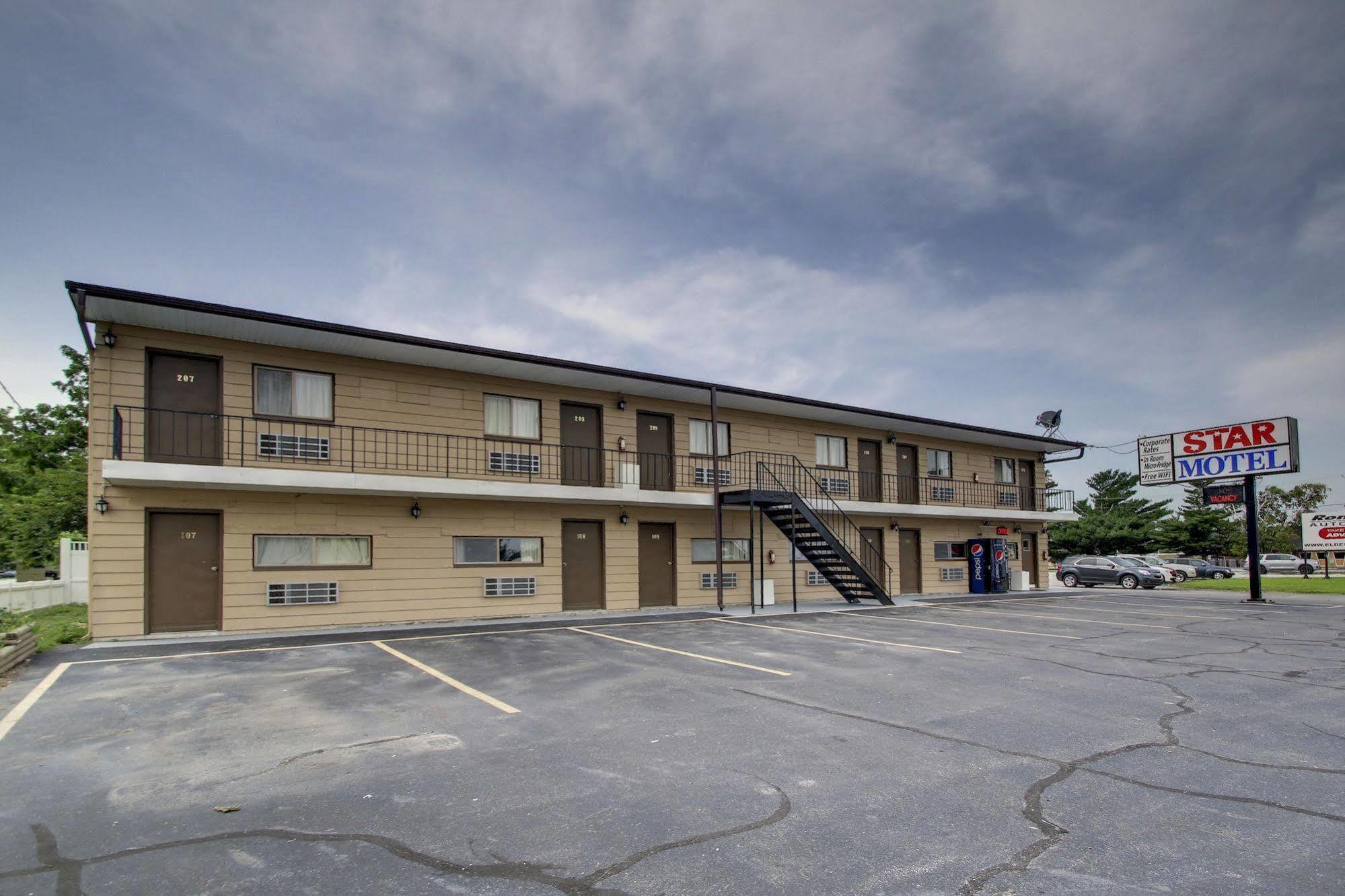 Star Motel Macomb Ngoại thất bức ảnh